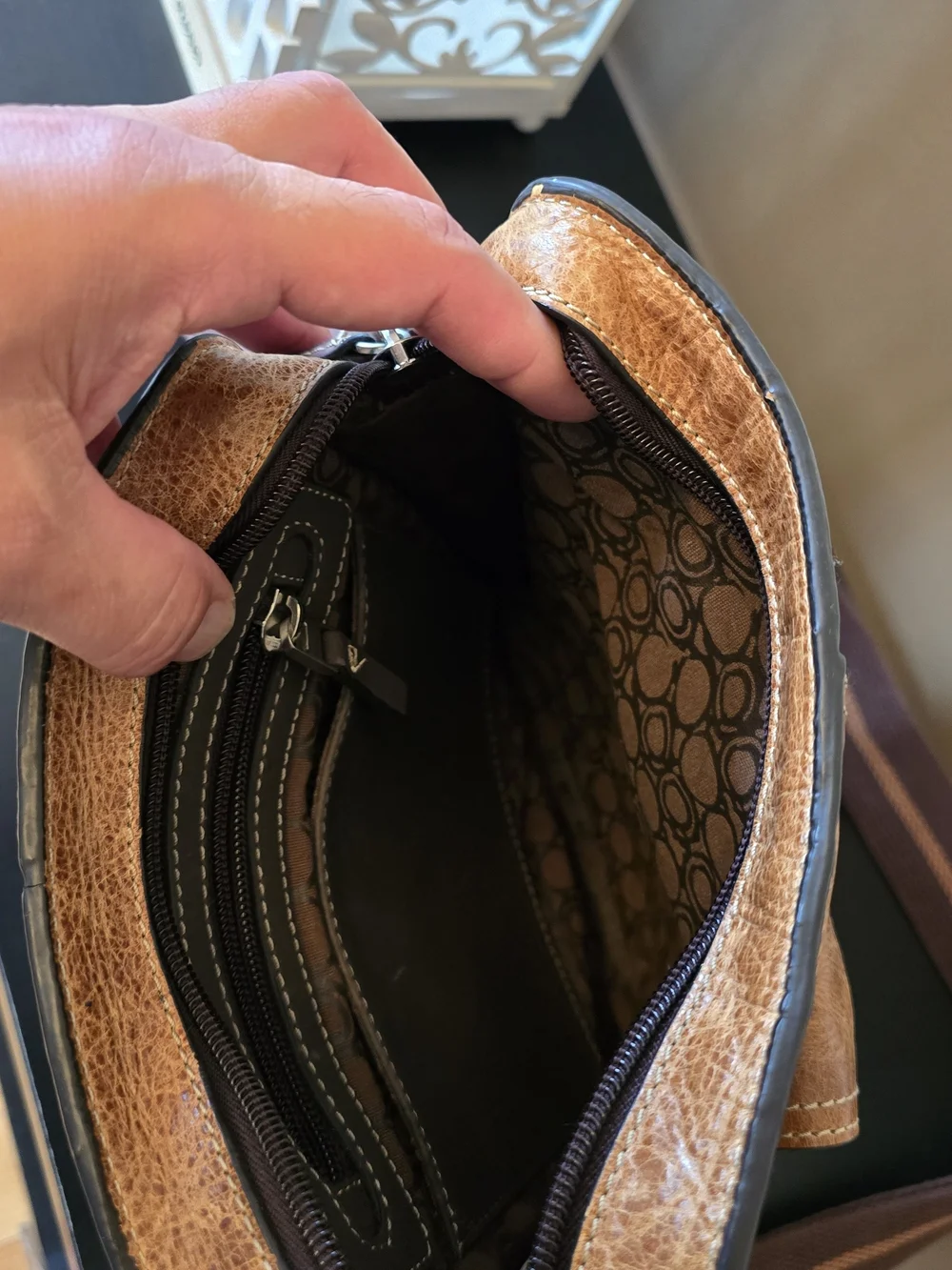 Fossil Distressed Brown Leather Messenger Bag